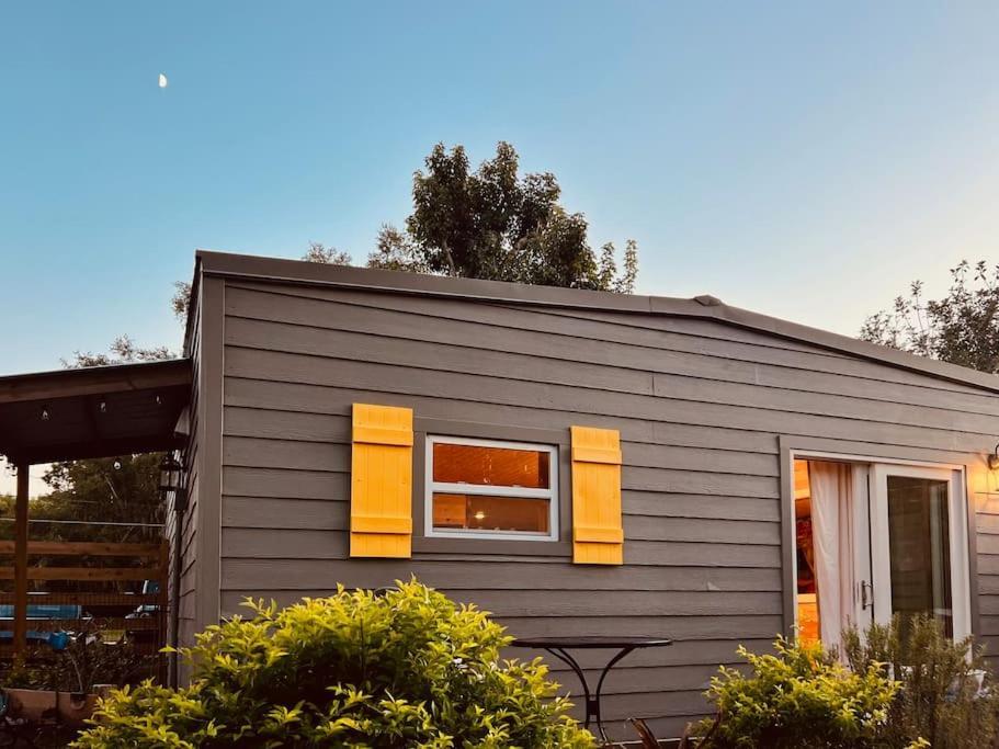 The Little Barn You Are Looking For! Umatilla Exterior photo